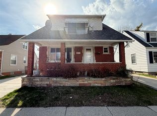 6117 Kenilworth St, Dearborn, MI 48126
