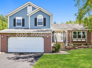 29 Magnolia Dr, Oak Park, IL 60107