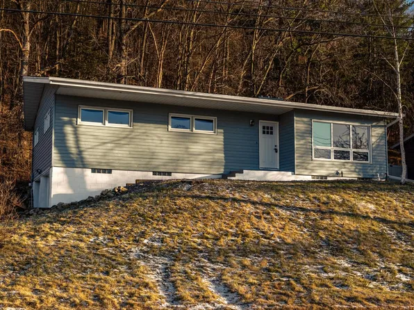 3143 Cliffside DRIVE, La Crosse, WI 54601