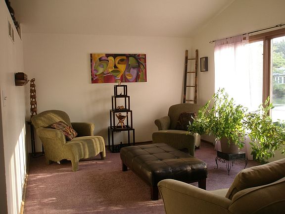 4th image of 19905 Arroyo Ave