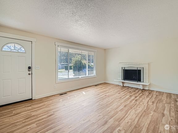 2nd image of 9831 119th Street SW