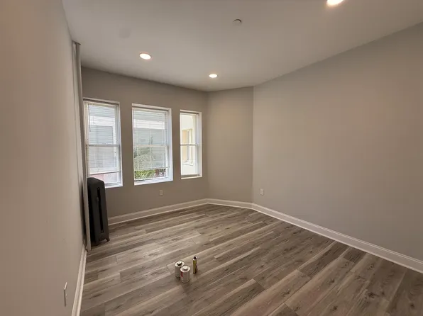 90 Kirkland St, Cambridge, MA 02138