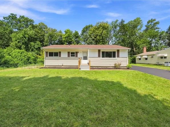 152 Princess Dr, Rochester, NY 14623