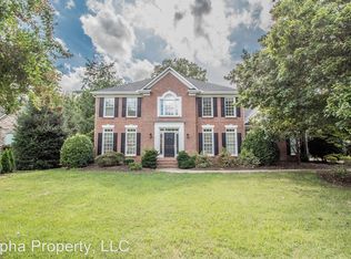 24 Hickory Chip Ct, Simpsonville, SC 29681
