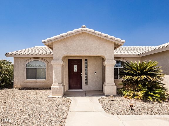 5th image of 3871 Churchill Dr
