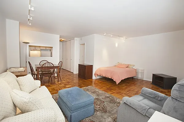 Sold by JOAN SHACTER REAL ESTATE | media 8