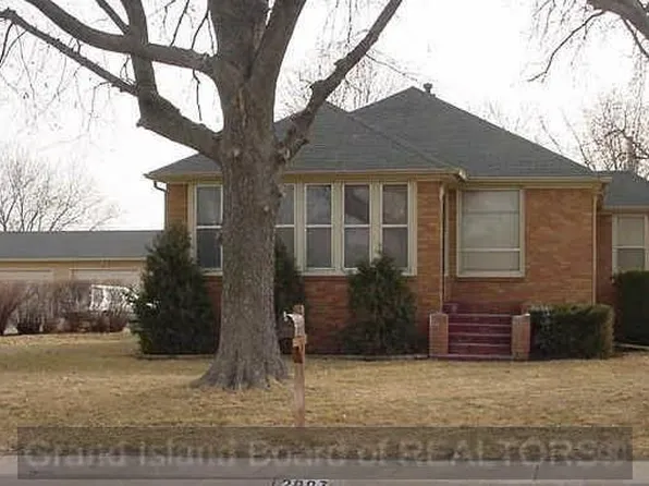 2007 N Howard Ave, Grand Island, NE 68803