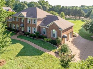 1045 Beech Grove Rd, Brentwood, TN 37027