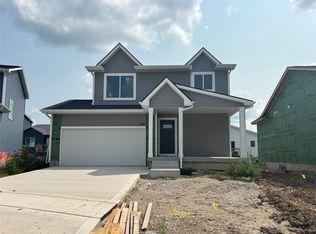 1832 Gordon Ct, Norwalk, IA 50211