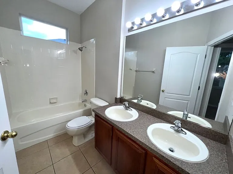 9240 Black Hawk Ct — Photo 35