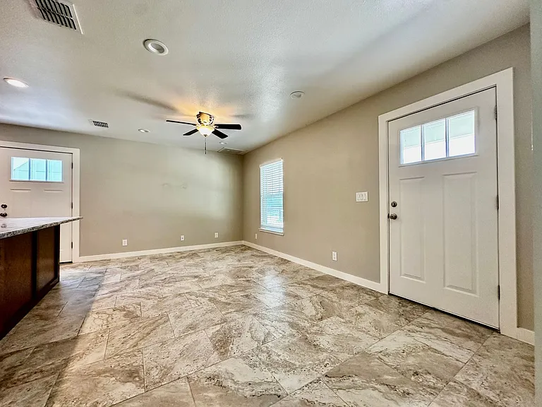 333 Guadalupe St — Photo 3