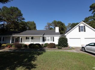 1683 E Hardin Rd, Lumberton, NC 28358