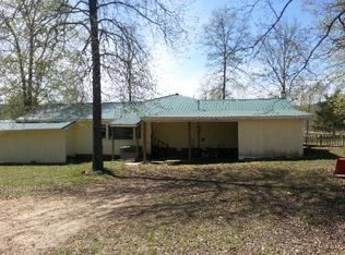 739 Sandstone Rd, Clinton, AR 72031