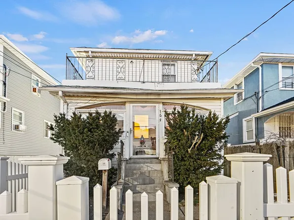 164 27th Bch, Far Rockaway, NY 11691