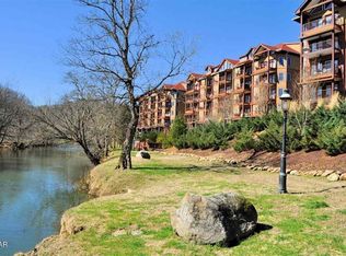 527 River Place Way Unit 525, Sevierville, TN 37862