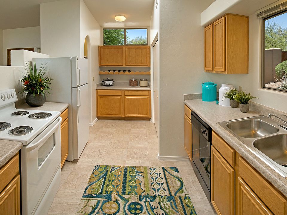 1st image of 3540 E Bermuda St APT 04