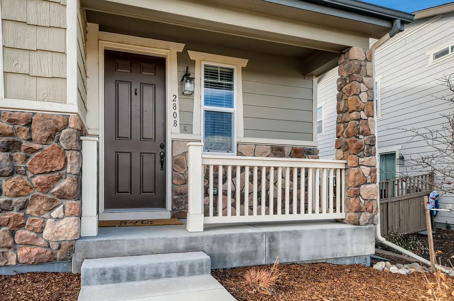 3 bed, 2898 sqft, $4,000 — Photo 4