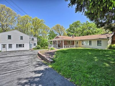 7450 Chambers Hill Rd, Harrisburg, PA, 17111