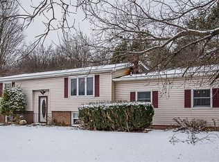 5278 Wheeler Rd, Weedsport, NY 13166