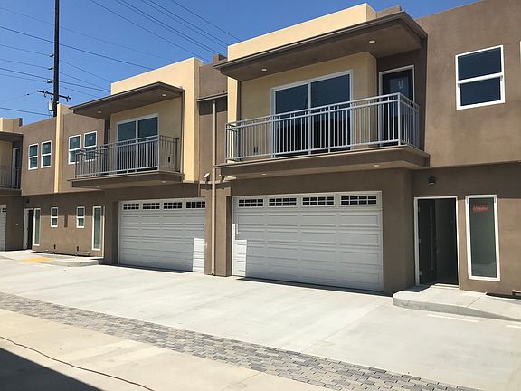 2nd image of 11416 Inglewood Ave #113