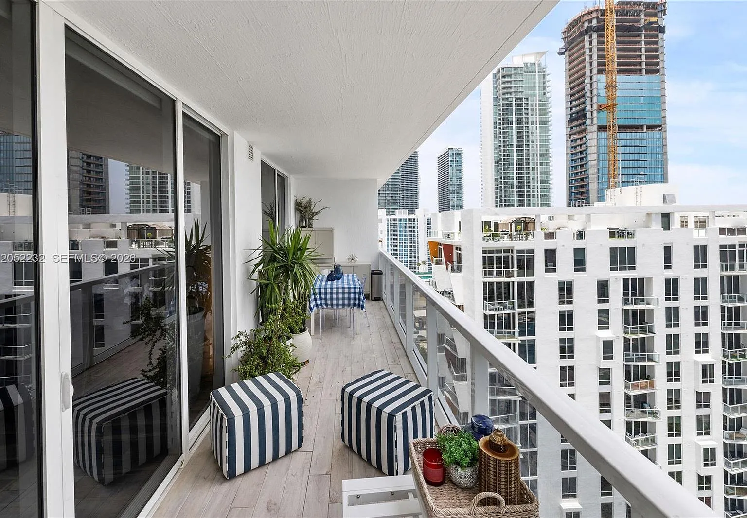 Bay House Miami Condo — Photo 3