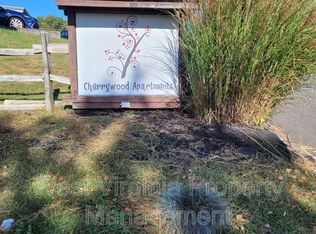 12 Cherrywood Ter, Beaver, WV 25813