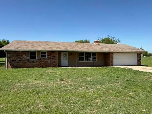 882 County Street 2941, Tuttle, OK 73089