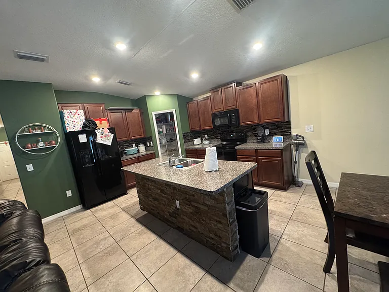 1762 Broad Winged Hawk Dr — Photo 15