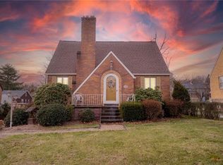 1492 Green Ave, Glenshaw, PA 15116