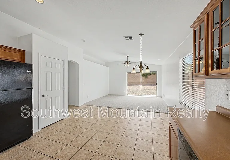 1237 W Fruit Tree Ln — Photo 15