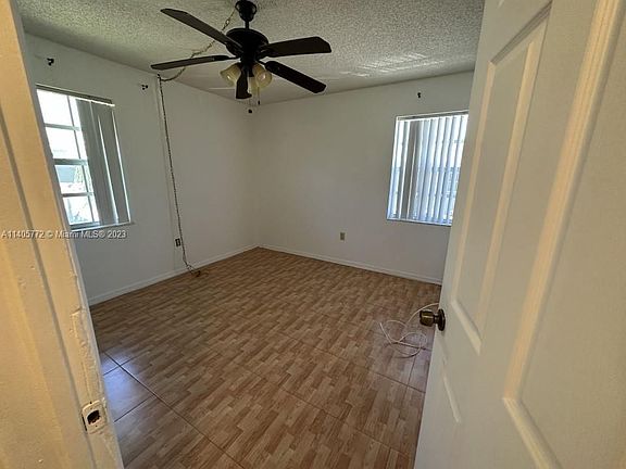5th image of 458 NE 210th Circle Ter #8-202