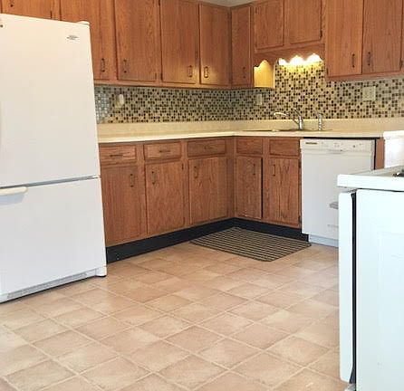 5th image of 113 Fessenden St #1