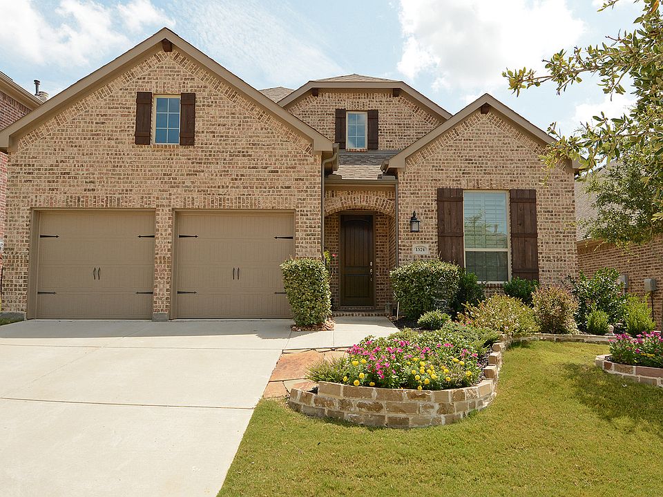 1st image of 1524 Presley Way