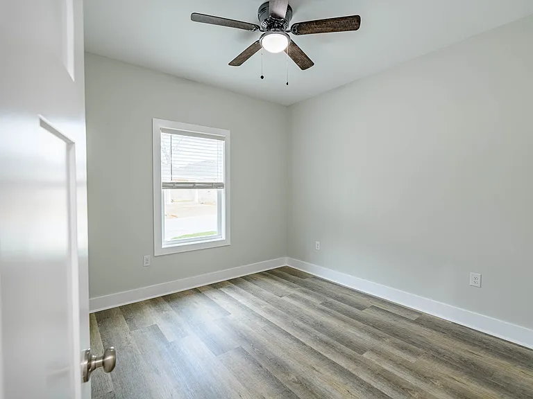 102 Clearing Way — Photo 11