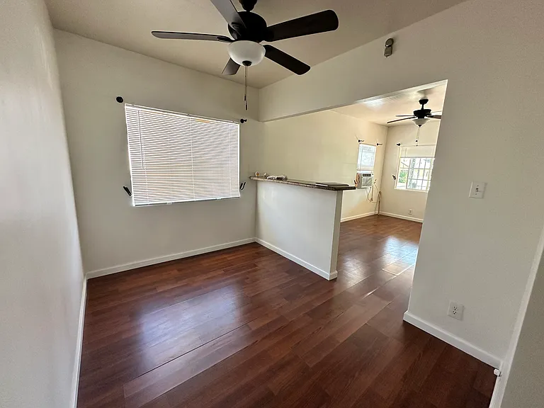 821 Orange Grove Ave — Photo 15