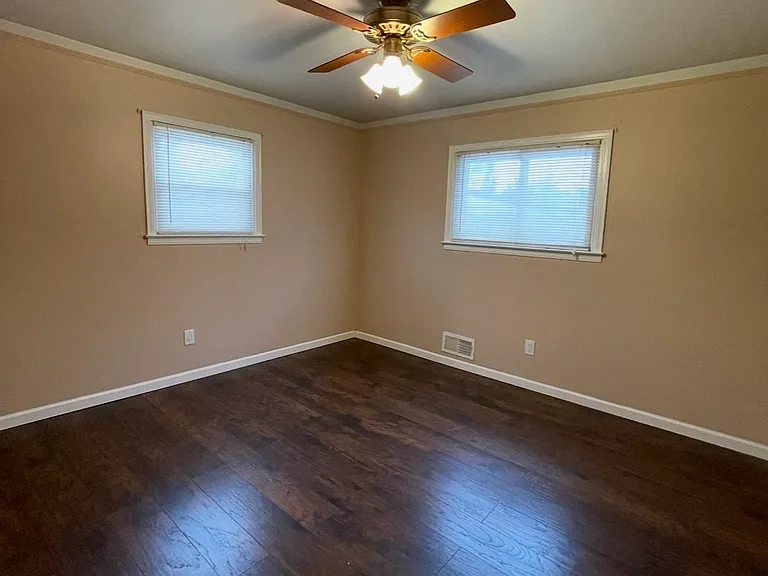 36832 Angeline Cir — Photo 6