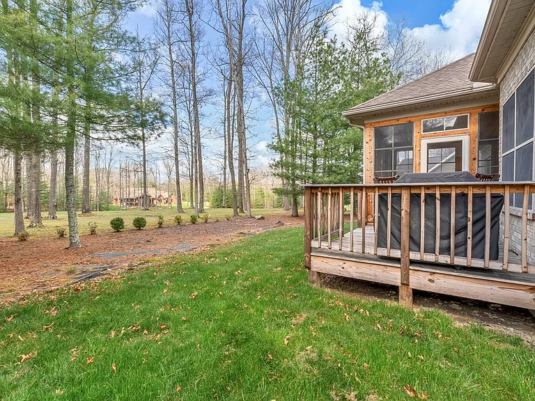 109 Fox Pen Way — Photo 18
