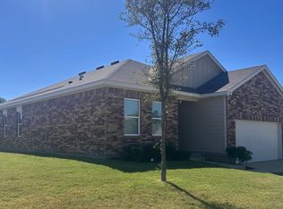 706 Windsor Ct, Lavon, TX 75166