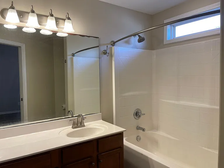206 Skyline Dr — Photo 9