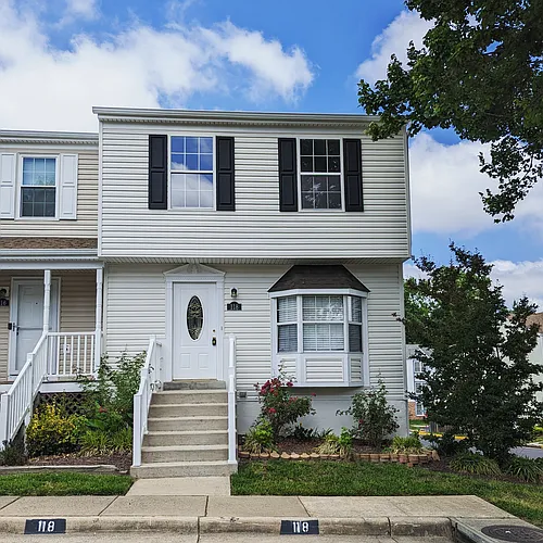 118 Hyde Park #113 Photo 1