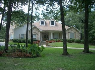 170 Oxbow Cv, Holly Lake Ranch, TX 75765