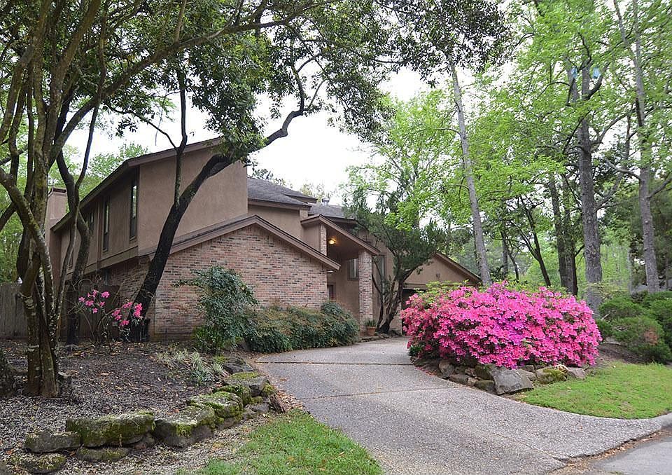 1st image of 2115 Crystal River Dr