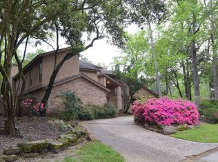 2115 Crystal River Dr, Kingwood, TX 77345