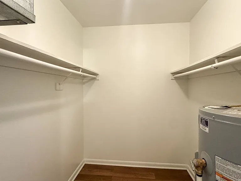 708 Crestline Blvd — Photo 14