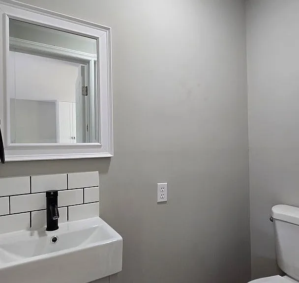 3459 Bloomingdale Rd #4 — Photo 12