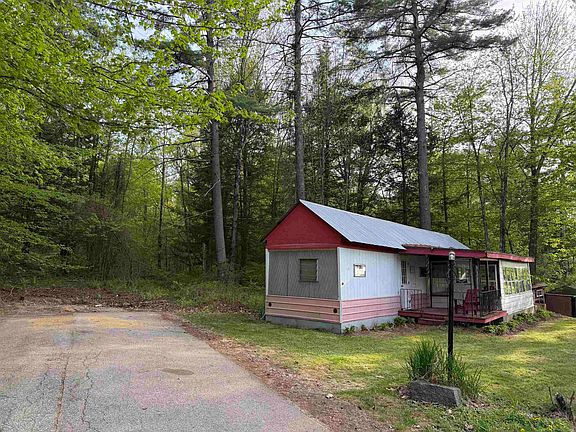 2nd image of 21 Hollow Lane