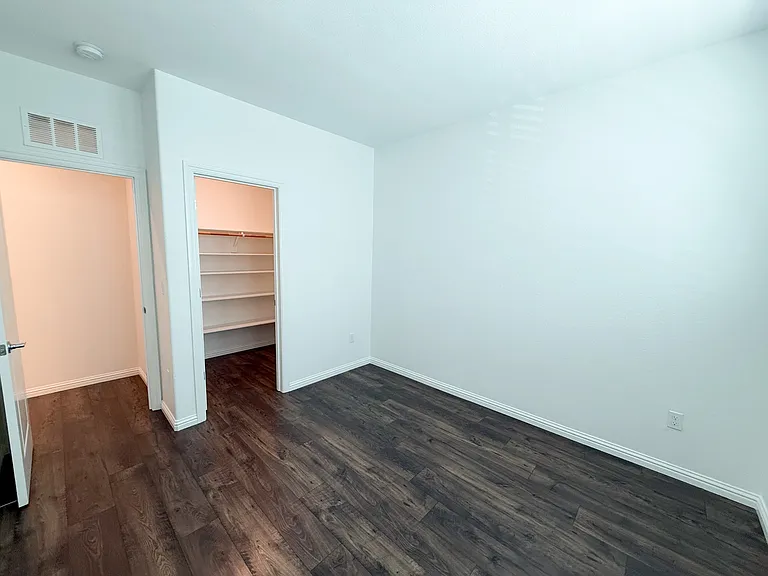 1811 Dobbin Dr — Photo 25