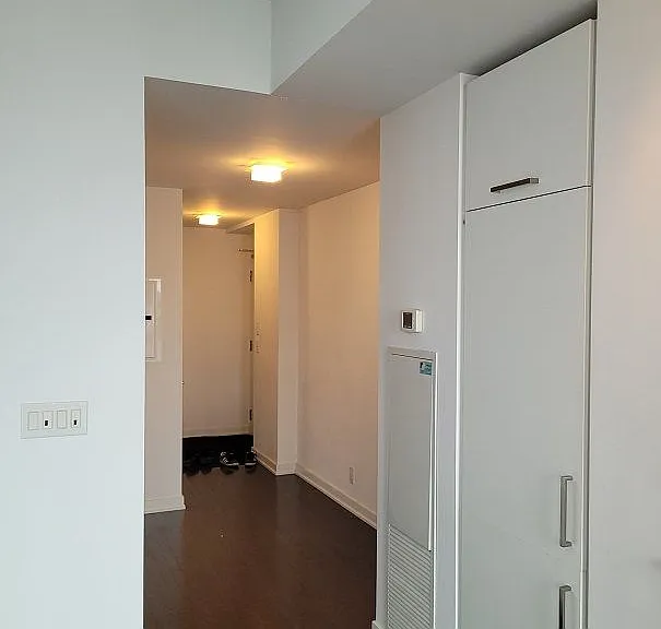 14 York St #3408 — Photo 2