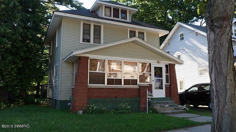 1st image of 1023 Cooper Ave SE