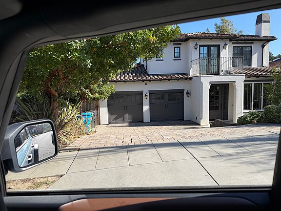 2nd image of 2509 Easton Dr